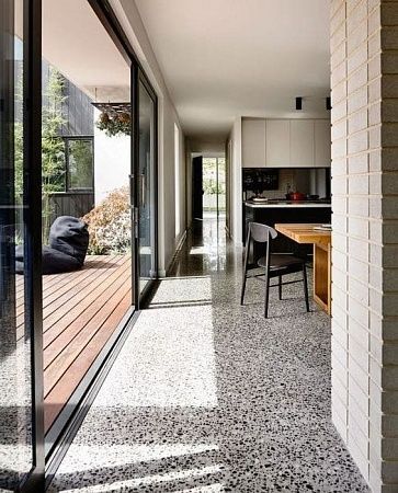 Эпоксидные наливные полы под мрамор - пример выполнения