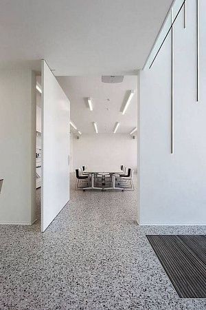 Полимерный наливной полиуретановый пол для частного дома - пример выполнения