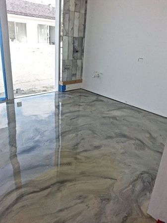 Промышленный полимерный наливной пол для гаража цена - образец Промышленный полимерный наливной пол для гаража цена - пример выполнения