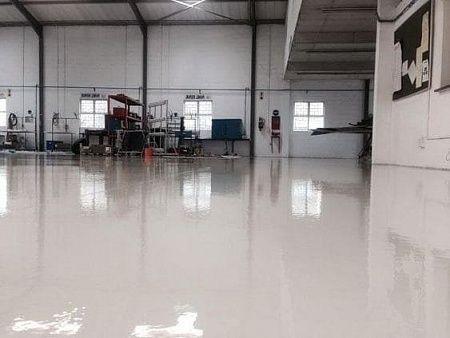 Промышленный полимерный наливной пол для хозяйственных построек - пример выполнения