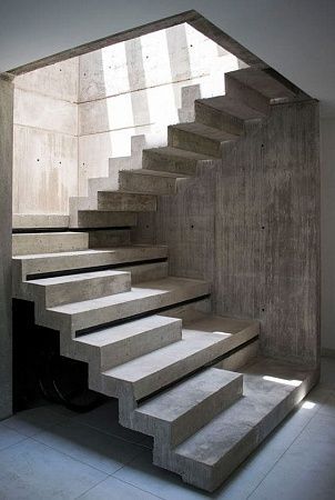 Отделка лестниц микроцементом - пример выполнения