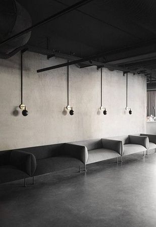 Нанесение микроцемента на пол - пример выполнения