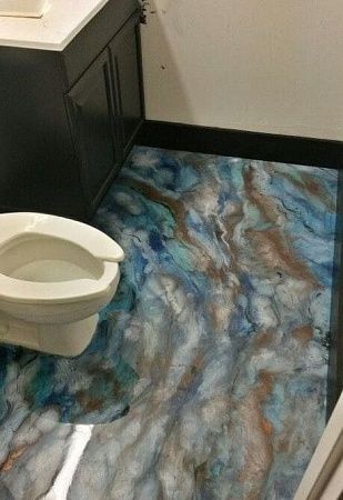 Полимерный наливной пол для ванной комнаты - образец Полимерный наливной пол для ванной комнаты - пример выполнения