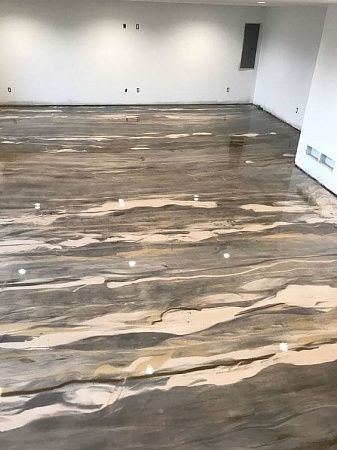 Эпоксидные наливные полы под мрамор - пример выполнения
